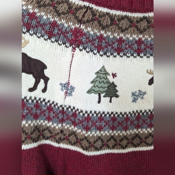 HANNAH Red Green Embroidered Winter Theme Sweater Size Large - Picture 6 of 7